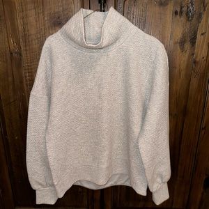 NWT Calia by Carrie Underwood women’s cloud extended neck crew!!